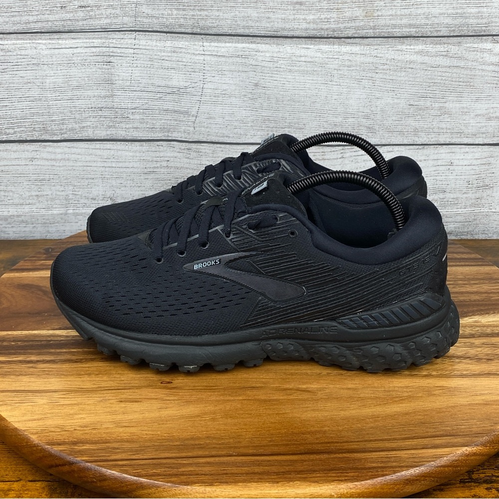 Brooks Adrenaline GTS 19 Wide Black Running Shoe 1202841D071 Women’s Size 10.5 D